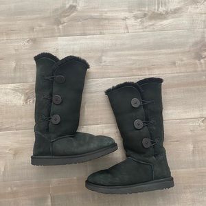 Black Tall Ugg’s